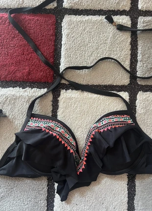 Haut de maillotXS/S, marque: Kiabi, état: Bon état, taille: XS / 34 / 6, 8,00 €, 9,10 € Protection acheteurs incluse