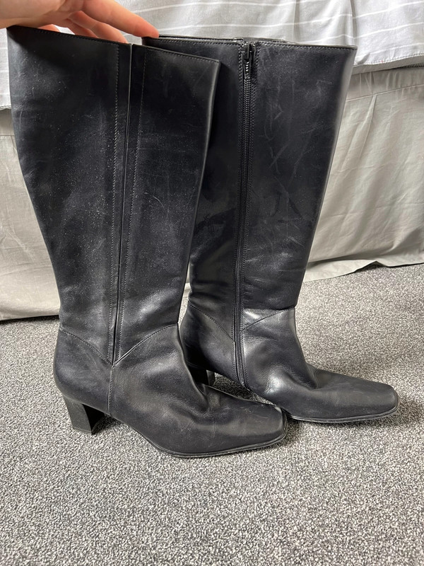 Van dal shop knee high boots