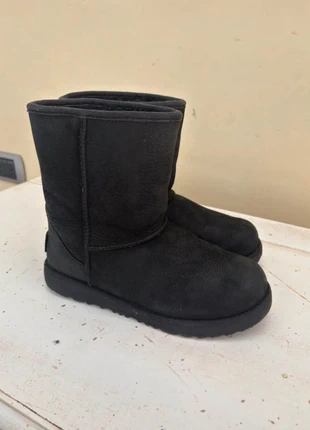 Ugg classic short II Waterproof 35 nero, marke: UGG, zustand: Sehr gut, größe: 35, 45,00 €, 47,95 € inklusive Vinted-Käuferschutz