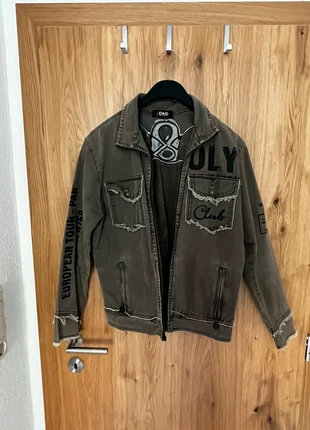 Dolce Gabbana bunda , marke: Dolce & Gabbana, zustand: Sehr gut, größe: M / 38 / 10, 120,00 €, 126,70 € inklusive Vinted-Käuferschutz