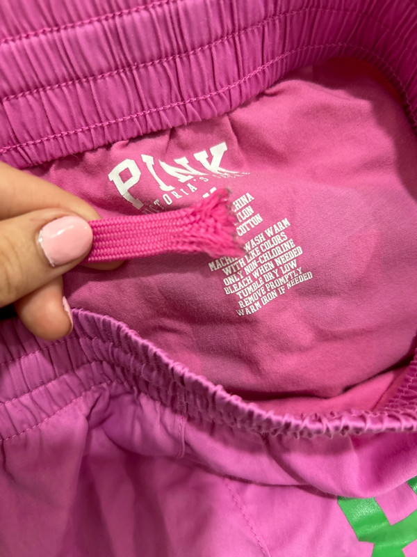 Victoria’s Secret pink shorts 4