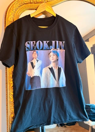 T-shirt K-pop – Noir -Taille L, marque: K-pop SEOKJIN BTS, état: Très bon état, taille: L, 4,00 €, 4,90 € Protection acheteurs incluse