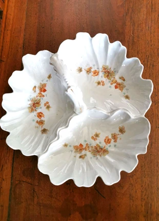 Plat ancien en porcelaine 3 compartiments, état: Bon état, 8,00 €, 9,10 € Protection acheteurs incluse
