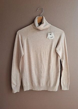 Pull beige col roulé neuf avec étiquette Sfera Taille M, merk: Pullover, staat: Nieuw met prijskaartje, maat: M / 38 / 10, € 10,00, € 11,20 inclusief Kopersbescherming