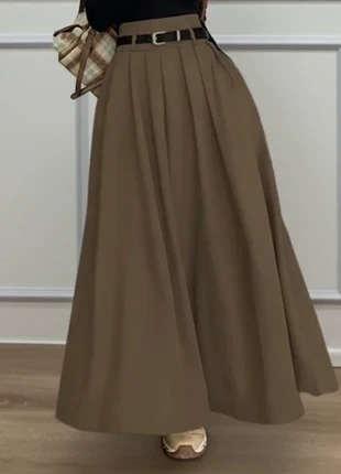 Jupe Rétro Elégante Kaki Taille M FEmmes, marque: Aesthetic, état: Très bon état, taille: M / 38 / 10, 34,80 €, 37,24 € Protection acheteurs incluse