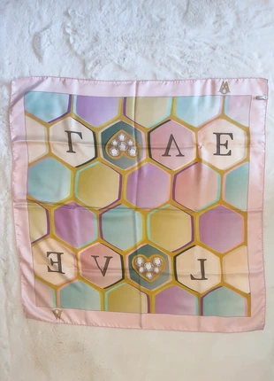 Foulard Wellendorff 100% soie, marque: Wellendorff, état: Neuf sans étiquette, 50,00 €, 53,20 € Protection acheteurs (Pro) incluse