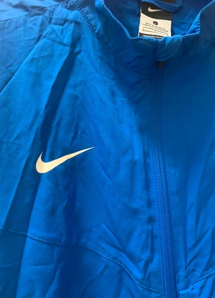 Kway, coupe vent nike, marque: Nike, état: Neuf sans étiquette, taille: L, 38,00 €, 40,60 € Protection acheteurs incluse