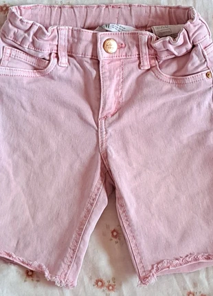 Calções rosa 3-4 anos H&M, merk: H&M, staat: Heel goed, maat: 3 jaar / 98 cm, € 3,00, € 3,85 inclusief Kopersbescherming