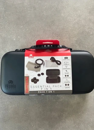 Pack accessoires Nintendo Switch 2, brand: freaks geeks, condizioni: Nuovo con cartellino, €15.00, €16.45 include la Protezione acquisti Pro