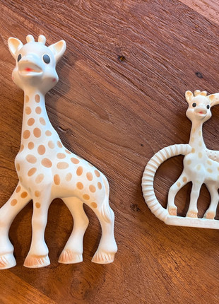 Hochet sophie la girafe VULLI lot de 2