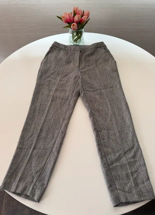 Pantalón de Traje Talla XS-34 Color Gris, brand: Local, condizioni: Ottime, taglia: XS / IT 38 / EU 34, €3.00, €3.85 include la Protezione acquisti