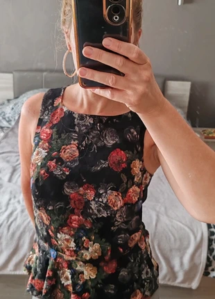 Topje maat 38 Italiaanse Lola Liza, nieuw, merk: LolaLiza, staat: Nieuw zonder prijskaartje, maat: M / 38 / 10, € 10,00, € 11,20 inclusief Kopersbescherming