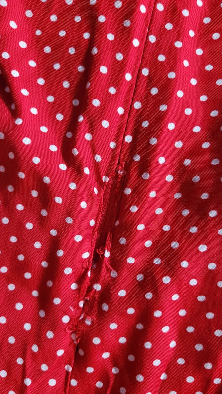 Jupe rouge à pois 5