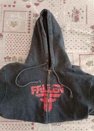 Felpa FALLEN, brand: Fallen, condizioni: Ottime, taglia: S, €25.00, €26.95 include la Protezione acquisti