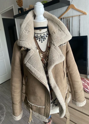 Bombardier Aviateur  taupe Zara, marque: Zara, état: Très bon état, taille: XS / 34 / 6, 35,00 €, 37,45 € Protection acheteurs incluse