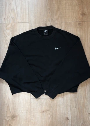 Schwarzer Oversize Nike Pullover | Größe M | Nike, brand: Nike, condizioni: Ottime, taglia: M / IT 42 / EU 38, €16.00, €17.50 include la Protezione acquisti