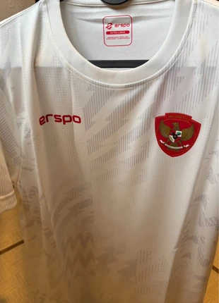 Camiseta selección Indonesia 2024, marque: erspo, état: Neuf avec étiquette, taille: XL, 54,95 €, 58,40 € Protection acheteurs incluse
