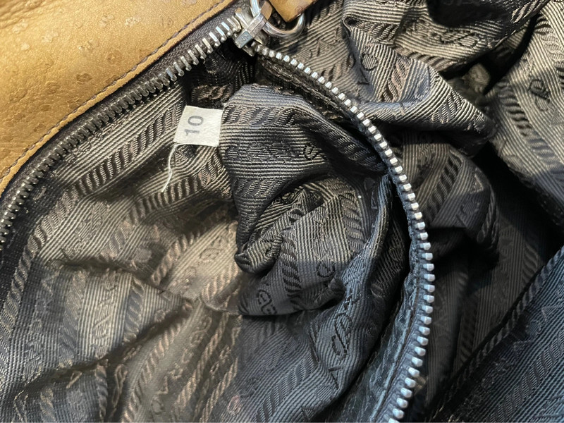 Prada bag Vinted