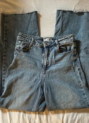 Vintage Light Wash Jeans – Raw Hem, brand: Vintage Dressing, condition: Very good, size: M / 38 / 10, €15.00, €16.45 includes Buyer Protection