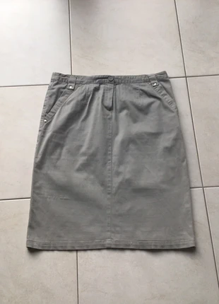 Knielange smalle rok, merk: Spirituel, staat: Goed, maat: XL / 42 / 14, € 5,00, € 5,95 inclusief Kopersbescherming