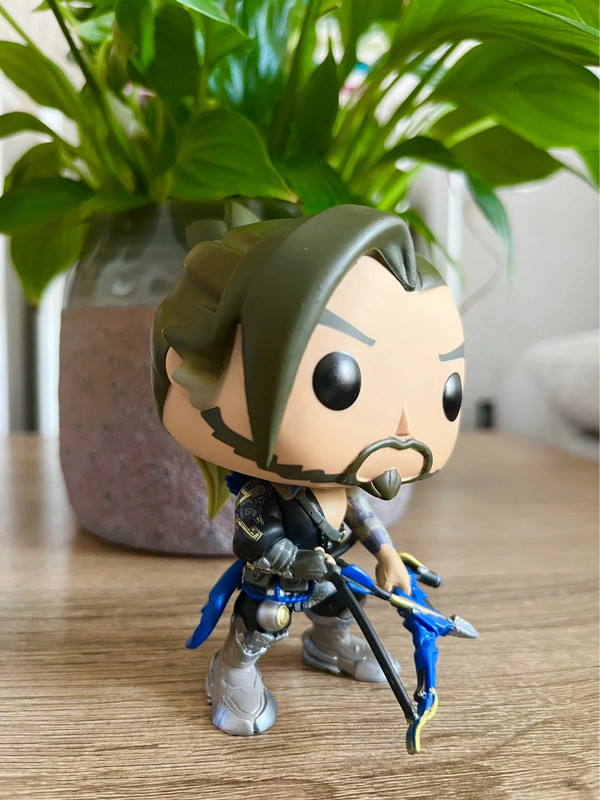 Funko pop online overwatch hanzo