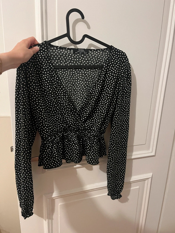 Blouse à manches longues à pois 1