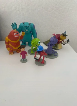 7 monster inn figures, brand: Disney Pixar, condition: Very good, size: One size, £10.00, £11.10 includes Buyer Protection