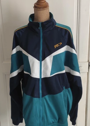 Colorblock vintage 90s training sweater XL, marke: John Smith, zustand: Sehr gut, größe: XL, 7,00 €, 8,05 € inklusive Vinted-Käuferschutz