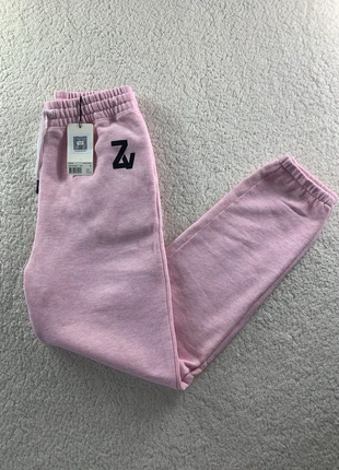 Jogging rose Zadig et voltaire taille M neuf avec étiquette vintage y2k automne hiver, marque: Zadig & Voltaire, état: Neuf avec étiquette, taille: M / 38 / 10, 79,90 €, 84,60 € Protection acheteurs incluse