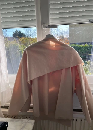 Cape beige, brand: Boutique indépendante, condizioni: Nuovo senza cartellino, taglia: XS / IT 38 / EU 34, €15.00, €16.45 include la Protezione acquisti