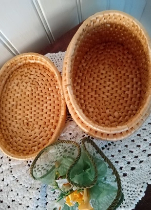 Boite avec son couvercle en osier tressé, TBE vintagestyle, condition: Very good, €15.00, €16.45 includes Buyer Protection