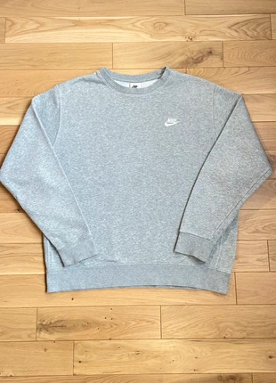 Pull Nike Gris, brand: Nike, condition: Very good, size: L, €35.00, €37.45 includes Buyer Protection
