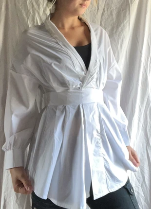 Chemise longue, plissée blanche xs, brand: Shein, condition: Very good, size: XS / 34 / 6, €15.00, €16.45 includes Buyer Protection