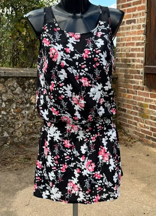 🌸 Robe à motif floral Jennyfer 🌸, marke: Jennyfer, zustand: Sehr gut, größe: S / 36 / 8, 4,00 €, 4,90 € inklusive Vinted-Käuferschutz