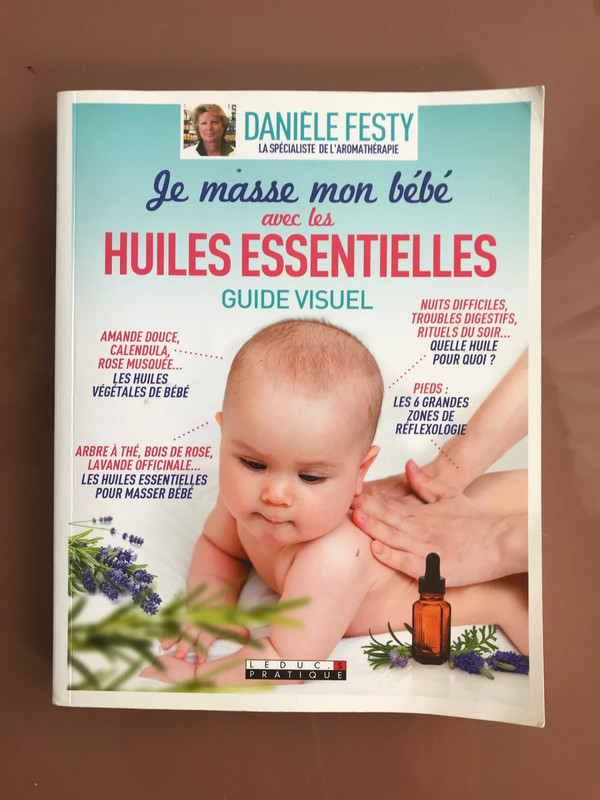 Livre je masse mon bébé avec les huiles essentielles 1