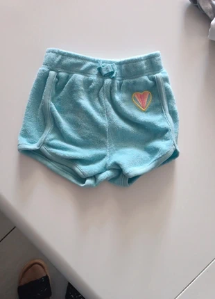 Short, merk: Tissaia, staat: Nieuw zonder prijskaartje, maat: 9-12 maanden / 74 cm, € 2,00, € 2,80 inclusief Kopersbescherming