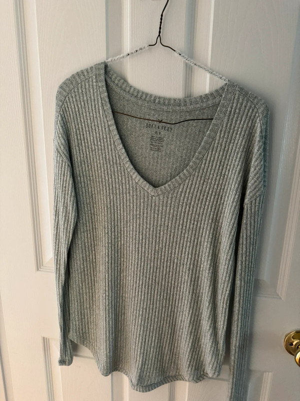 Ribbed long sleeve 1