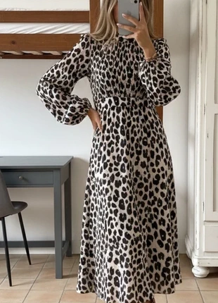 Robe longue léopard noire et blanche style bohème chic Taille S, marke: Felinernum, zustand: Sehr gut, größe: S / 36 / 8, 67,90 €, 72,00 € beinhaltet Vinted-Käuferschutz Pro