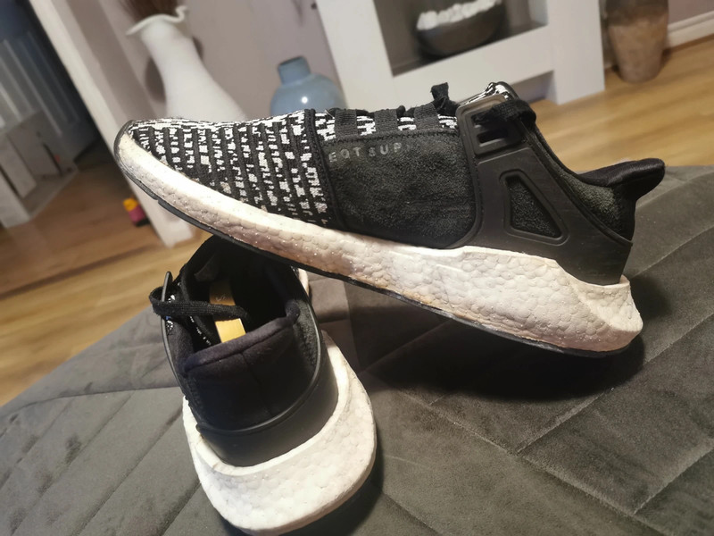 Fake adidas eqt 93/17 online