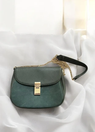 Elegant Forest Green Shoulder Bag – Gold Chain Detail, marca: SIX, estado: Muy bueno, 14,00 €, 15,40 € Protección al comprador incluida