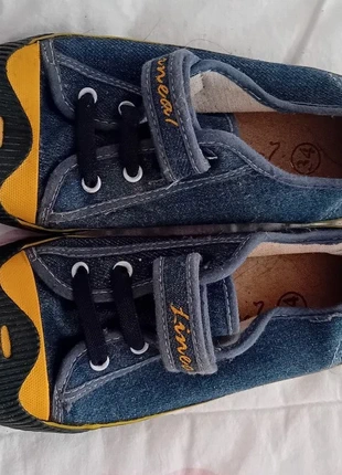 Ténis ganga - tamanho 34, marca: Local, estado: Bom, tamanho: 34, €4.00, €4.90 inclui Proteção do Comprador