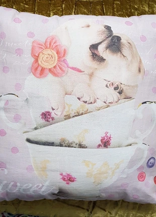 Puppy Pillow/ kussentje, merk: Unique, staat: Heel goed, € 3,00, € 3,85 inclusief Kopersbescherming