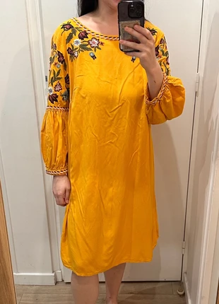 Camaïeu Mustard Yellow Embroidered Dress – Boho Style, marca: Camaïeu, estado: Muy bueno, tamaño: M / 38 / 10, 4,00 €, 4,90 € Protección al comprador incluida