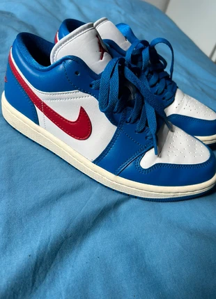 Jordan AJ1 Low Trainers in Sport Blue and Gym Red, brand: Jordan, condition: Very good, size: 38.5, €35.00, €37.45 includes Buyer Protection
