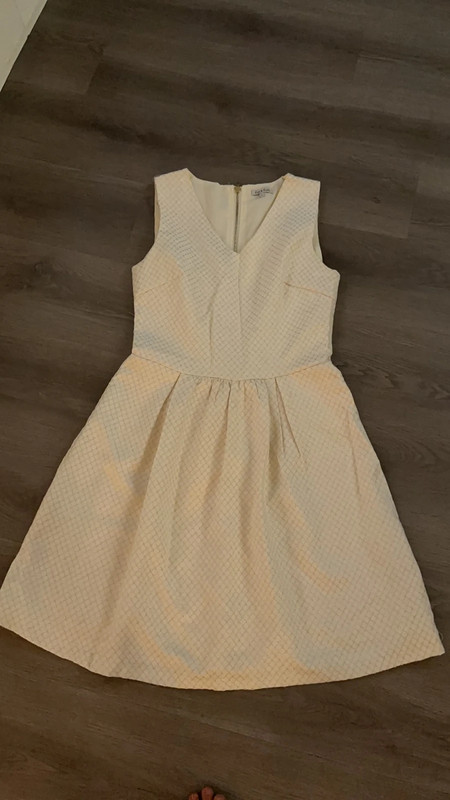 Robe discount beige dorée