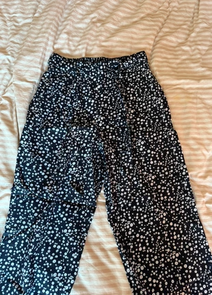 floral wide leg trousers, brand: Pin's, condition: Very good, size: M / 10, £10.00, £11.20 includes Buyer Protection