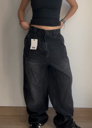 Jean baggy vintage 2000’, marke: Pull & Bear, zustand: Neu, mit Etikett, größe: M, 30,00 €, 32,20 € inklusive Vinted-Käuferschutz