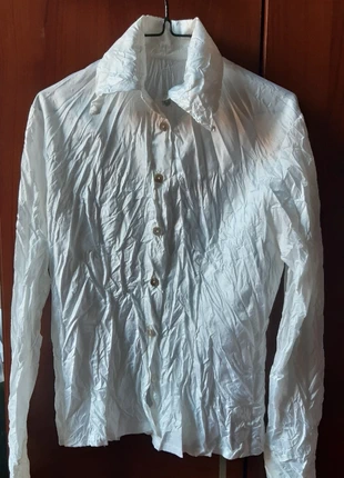 Camicia bianca effetto stropicciato , staat: Heel goed, maat: Universele maat, € 5,00, € 5,95 inclusief Kopersbescherming