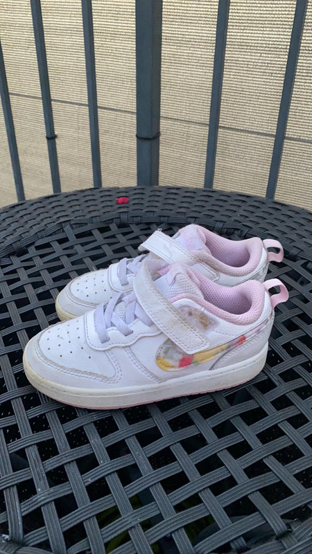 Girls trainers deals size 8.5