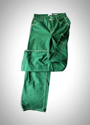 Pantaloni verdi Bershka taglia 40, marca: Bershka, estado: Muito bom, tamanho: M, €10.00, €11.20 inclui Proteção do Comprador